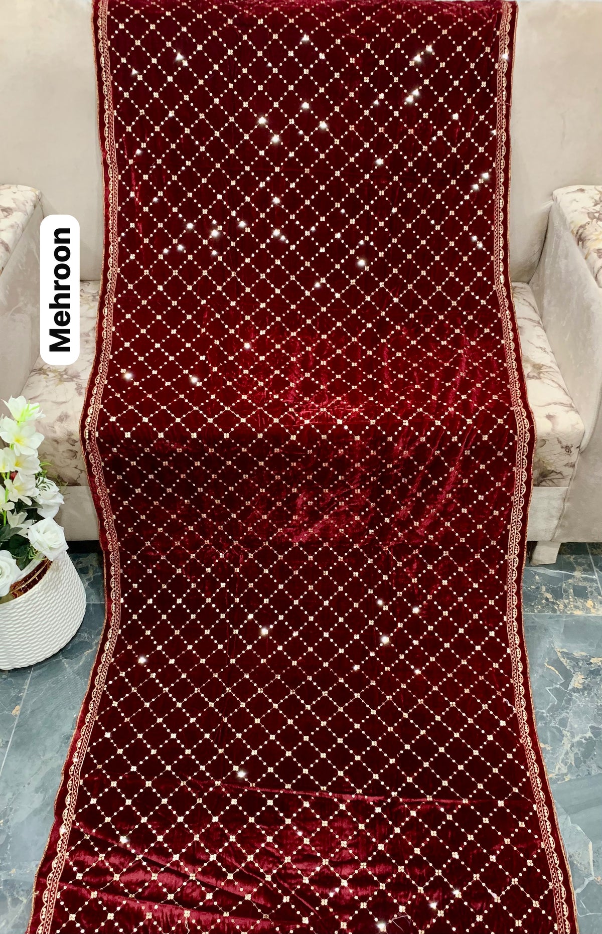 Tarz Luxe – Bareeze Soft Velvet Sequence Embroidered Shawl