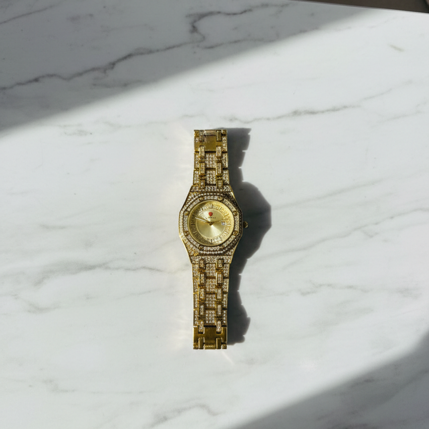 Tarz Luxe Luxury Gold Diamond-Studded Quartz Men’s Watch – Premium Designer Style