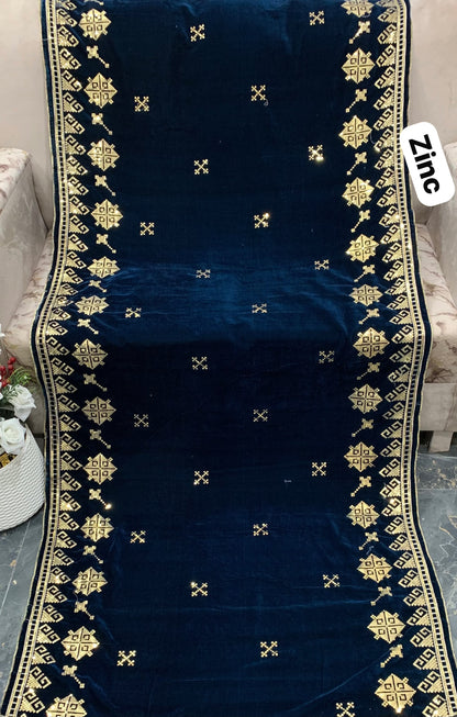 Tarz Luxe – Bareeze 2-Sided Heavy Embroidered Soft Velvet Shawl