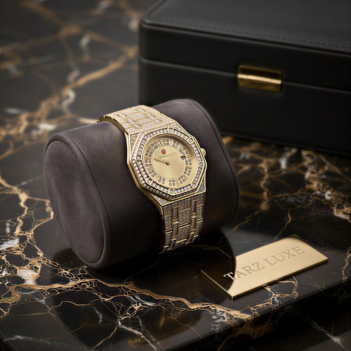Tarz Luxe Luxury Gold Diamond-Studded Quartz Men’s Watch – Premium Designer Style